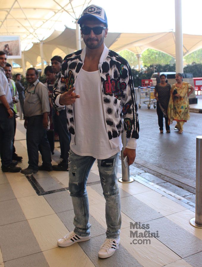 Ranveer Singh spotted at the airport