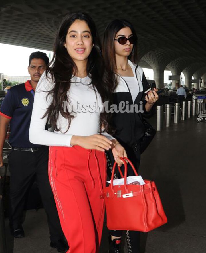 Jhanvi & Khushi Kapoor