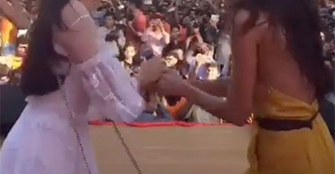 Videos: These Two Bollywood Leading Ladies Are Having A Cat Fight