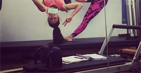 Jacqueline Fernandez Just Posted The Craziest Gym Selfie