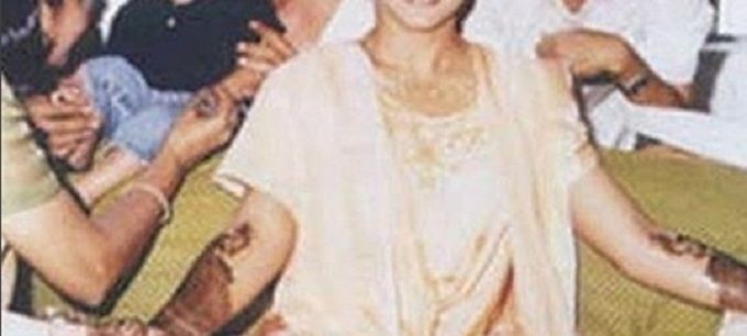 Check Out This Vintage Photo Of Shah Rukh &#038; Gauri Khan At Kajol &#038; Ajay Devgn’s Wedding