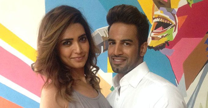 Karishma Tanna And Upen Patel Were Spotted Fighting On The Streets