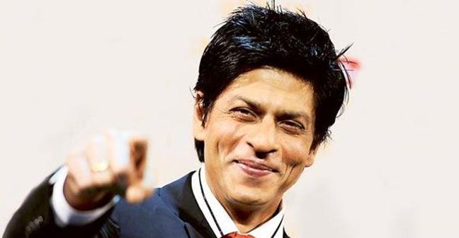 Shah Rukh Khan Got Detained At The Airport (Again) And Made A Really Cool Joke About It