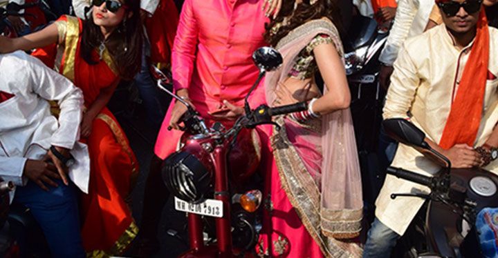 This Newly Wed TV Couple Went On A Fun Bike Ride Around The Town