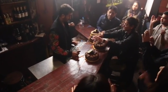 Video: Ranbir Kapoor Celebrates His Birthday With Anushka Sharma &#038; Karan Johar