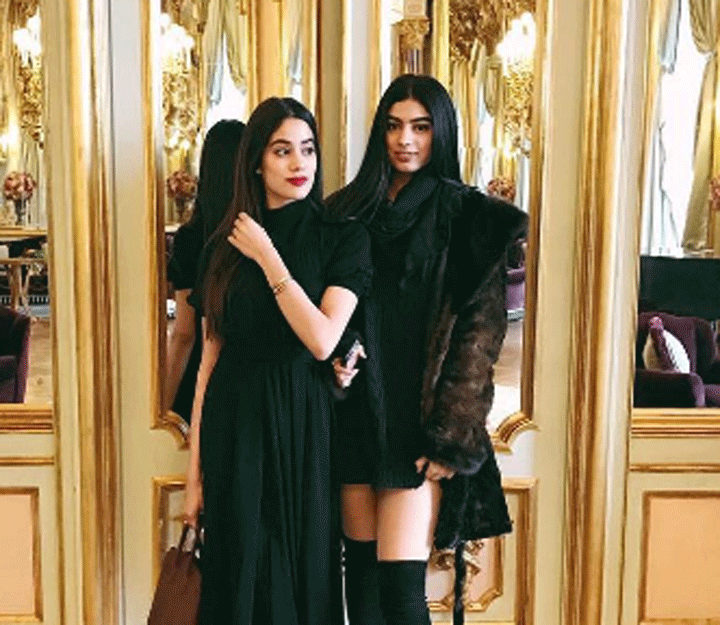 Move Over Kardashians The Kapoor Sisters Are Way Ahead Of You
