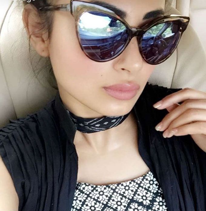 Airport Spotting: Mouni Roy’s Accessory Game Is Totally On Point