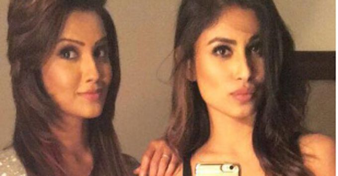 PHOTO: Mouni Roy And Adaa Khan Are All Set To Dazzle You With Naagin 2