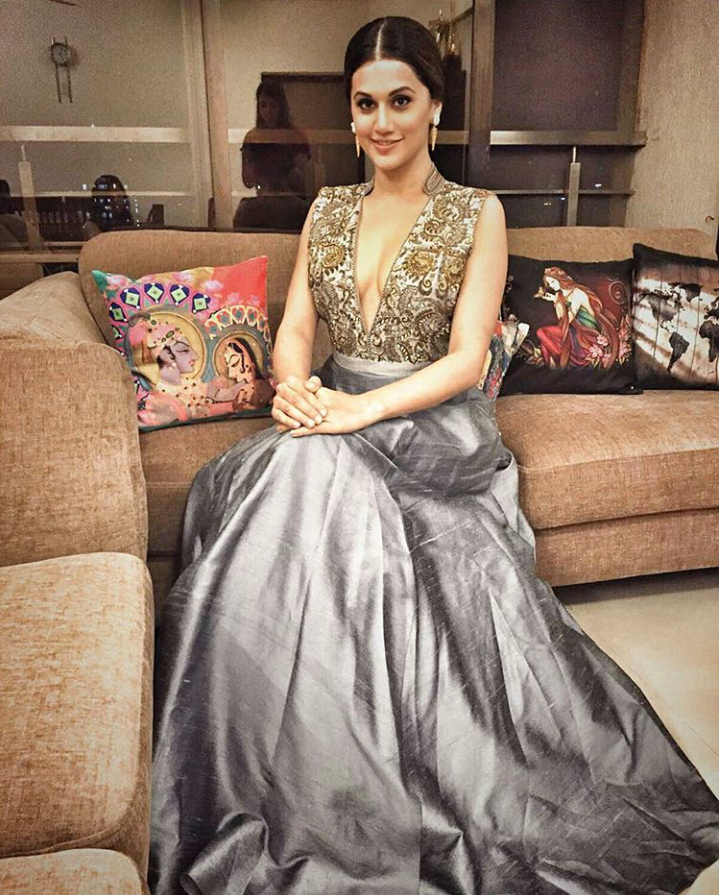 Taapsee Pannu Is Transforming Into A Resident Hottie, Here’s Proof!