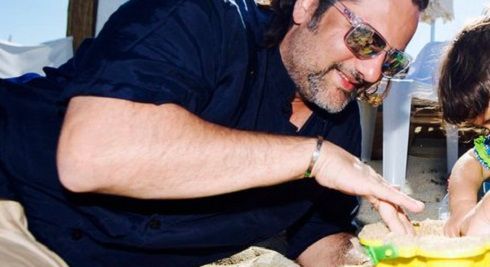 These Photos Of Fardeen Khan And His Baby Girl Are Too Cute!