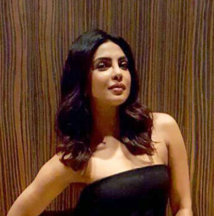 Priyanka Chopra Looks Insanely Good In This Simple Black Dress!