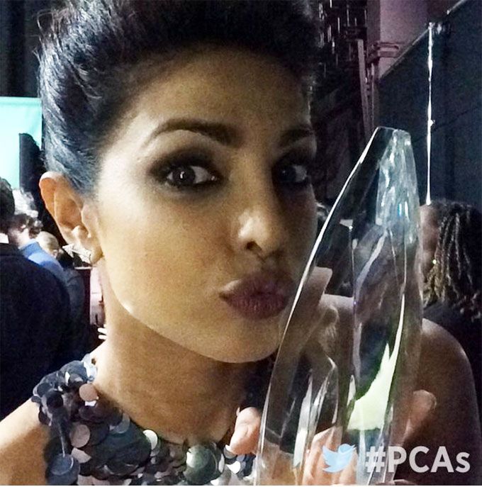 Priyanka Chopra Wins Favourite Actress – Here Are The People’s Choice Awards Winners!