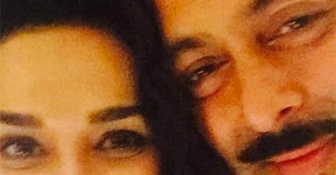 Photo Alert: Preity Zinta Took A Birthday Selfie With Salman Khan &#038; It’s Making Us Happy!