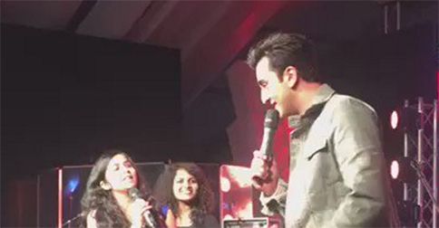 Video: Ranbir Kapoor Singing ‘Channa Mereya’ From ADHM In Front Of A Live Audience