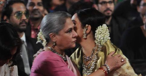 In Photos: Woah! Rekha &#038; Jaya Bachchan Were Spotted Hugging