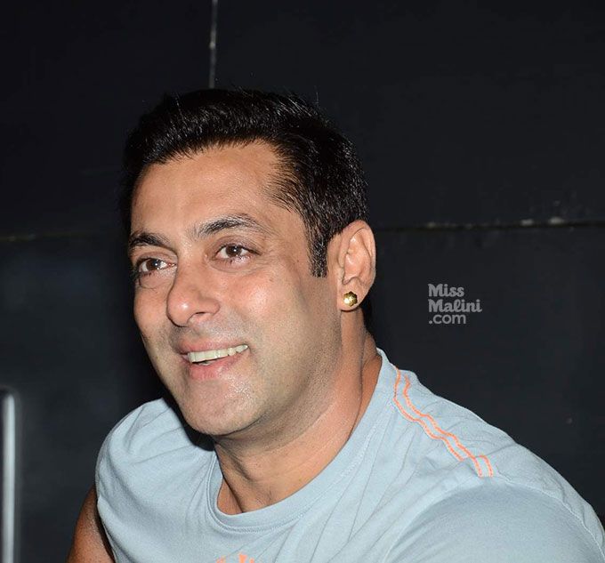 Here’s What Salman Khan Has Planned For This Weekend With His Bollywood Friends!