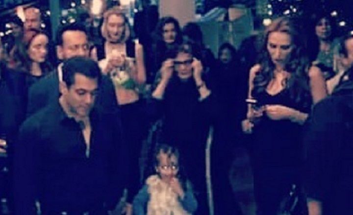 PHOTOS: Iulia Vantur Was At Salman Khan’s Side Throughout His Birthday Celebrations!