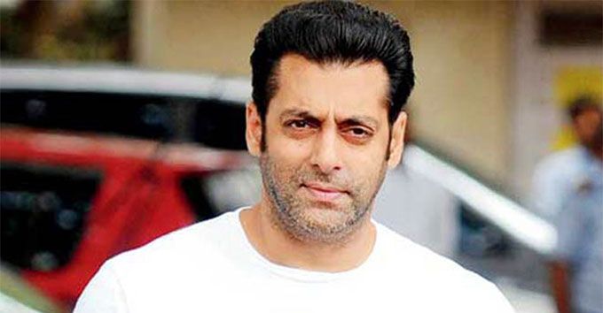 Here’s What Happened When A Fan Snuck Into Salman Khan’s Building