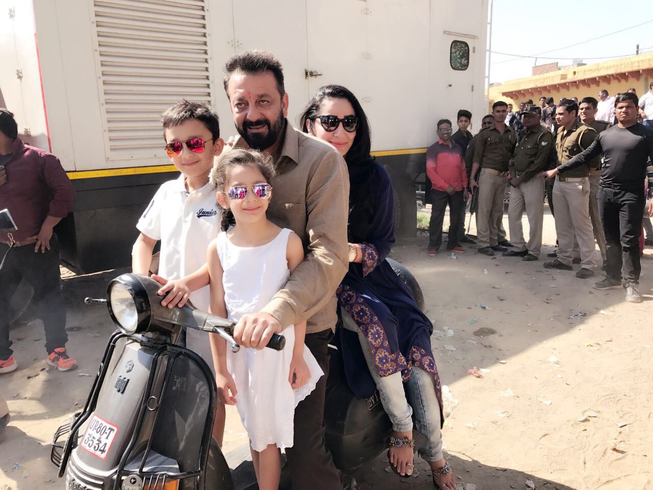 Sanjay Dutt with his family