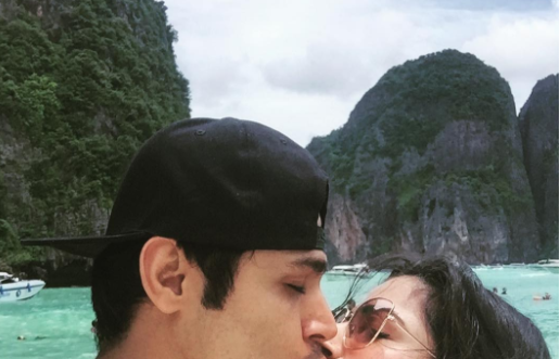 This TV Couple’s Thailand Holiday Photos Are Super Romantic