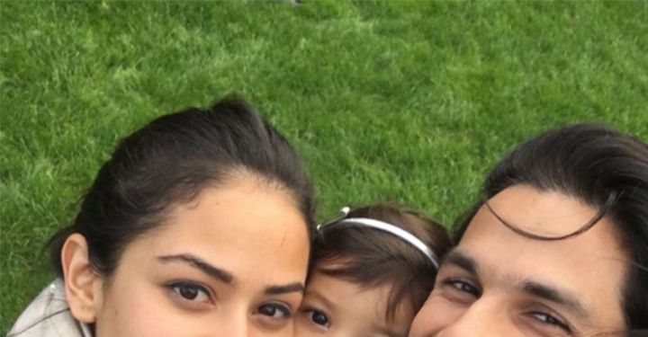 PHOTO: Shahid Kapoor Posted An Adorable Family Selfie On Instagram!