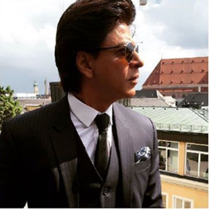 Proof That Shah Rukh Khan Is The Baadshah Of Style