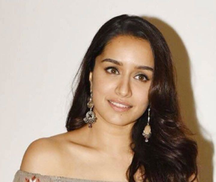 Shraddha Kapoor Shows Off Her Shoulders In The Coolest Way For Summer