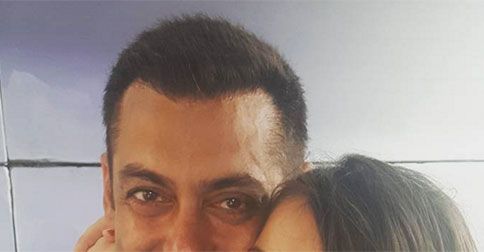 Salman Khan Is All Smiles While Posing With This Pretty Lady!
