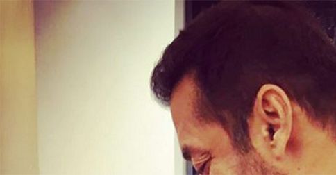 Aww! Here’s Another Photo Of Salman Khan With Baby Ahil