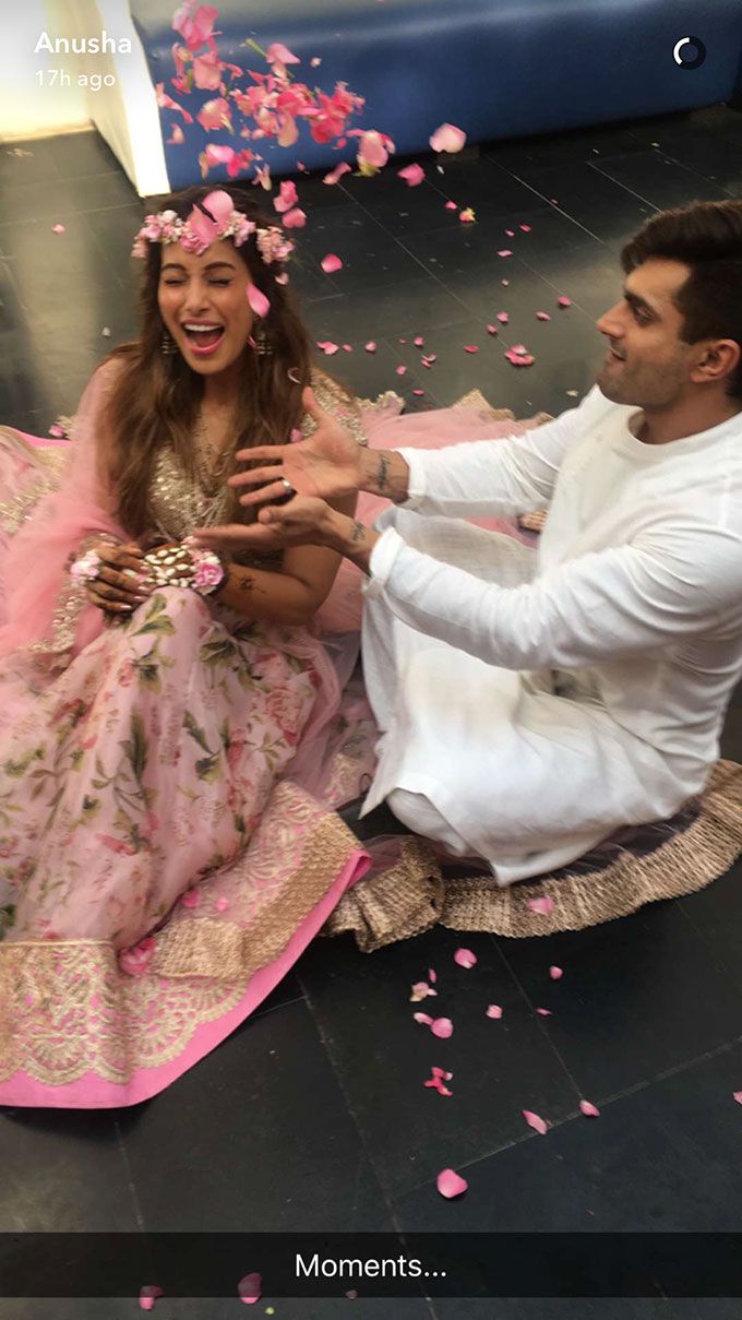 Behind The Scenes: Check Out These Snapchats From Bipasha &#038; KSG’s Mehendi
