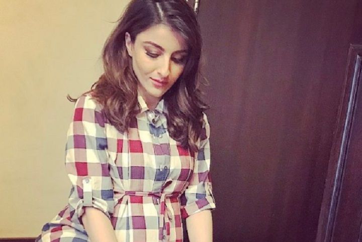 9 Photos Of Soha Ali Khan Flaunting Her Baby Bump In Style