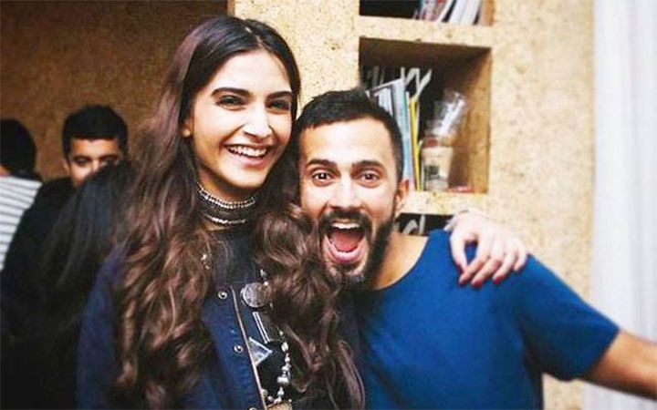 Aww! This Is How Sonam Kapoor & Anand Ahuja Celebrated Their First Anniversary