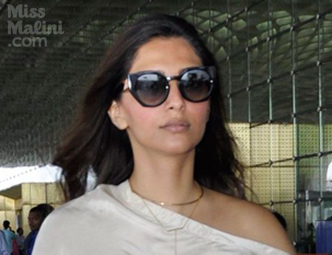 Sonam Kapoor’s Airport #OOTD Is Giving Us Major Outfit Envy