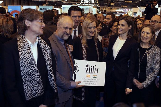 Deputy Mayor, Mr Luis Cueto -City Hall Administration, Cristina Cifuentes - President of Community of Madrid (regional government) and Queen Letizia, Queen of Spain