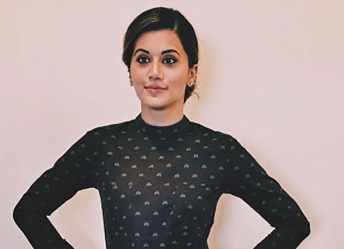 There’s Something About Taapsee Pannu’s Contemporary Number!