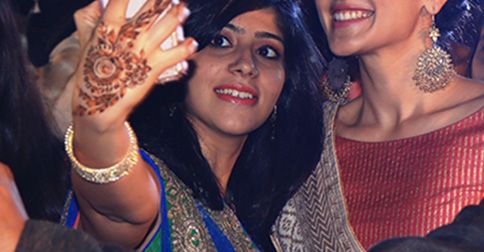 This Bollywood Actress Gatecrashed A Wedding And Danced With The Guests