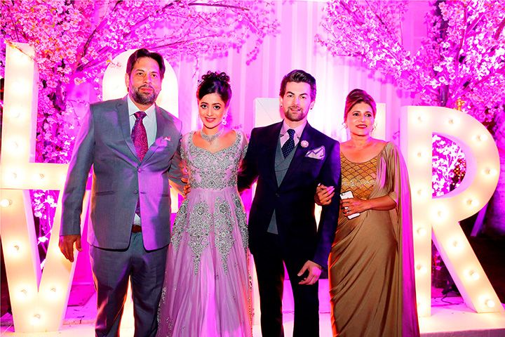 The Sahay Family (Source: The Wedding Story)
