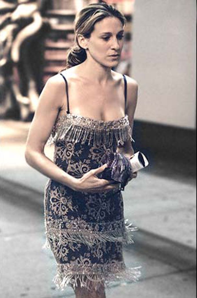 SJP as Carrie Bradshaw in Sex and the City, wearing a tassel slip dress. Pic: whatcarriebradshawwore.blogspot.com