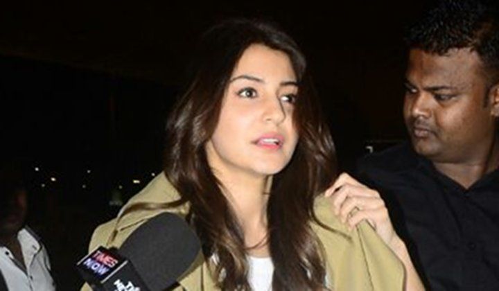 We’re Loving This Unexpected Detail On Anushka Sharma’s Coat