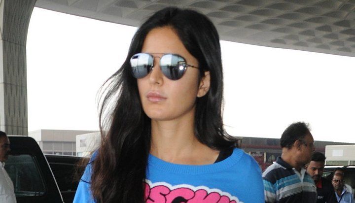 #ThrowbackThursday: Katrina Kaif’s Sweatshirt Will Remind You Of Your School Days