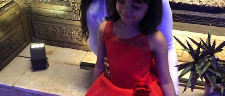 Amitabh Bachchan Shared Such Pretty Photos Of His Granddaughters Navya &#038;  Aaradhya
