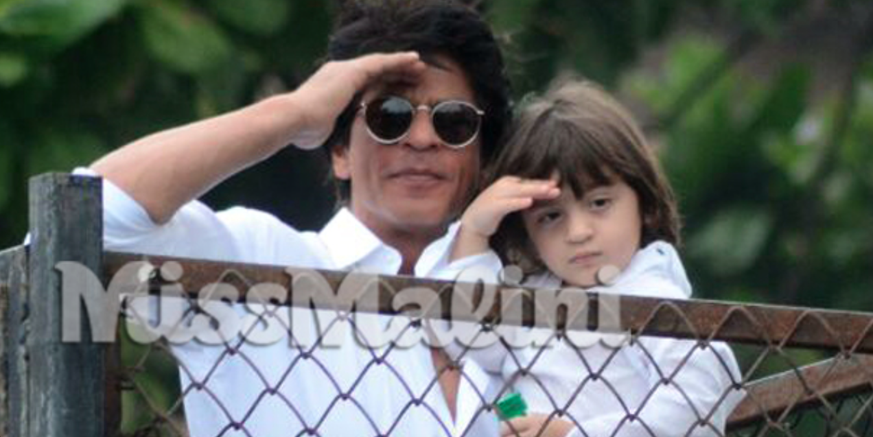 VIDEO: Shah Rukh Khan, AbRam & Abhishek Bachchan Look So Cute On A Rollercoaster