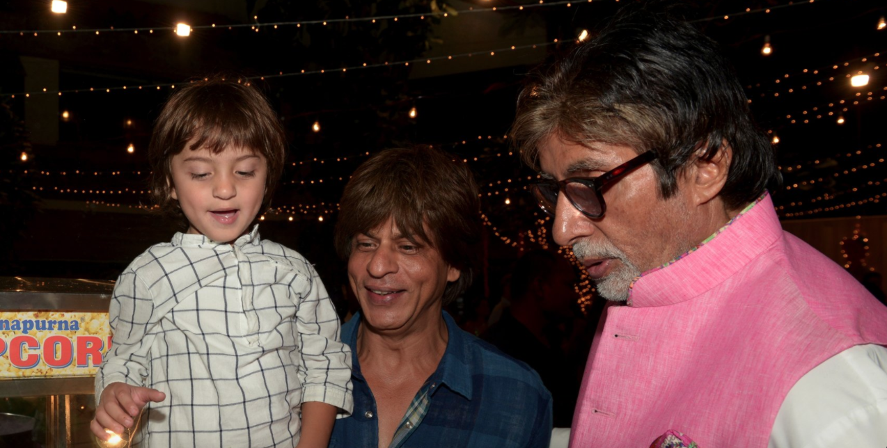 Aww! Shah Rukh Khan Just Revealed That AbRam Thinks Amitabh Bachchan Is His ‘Papa’