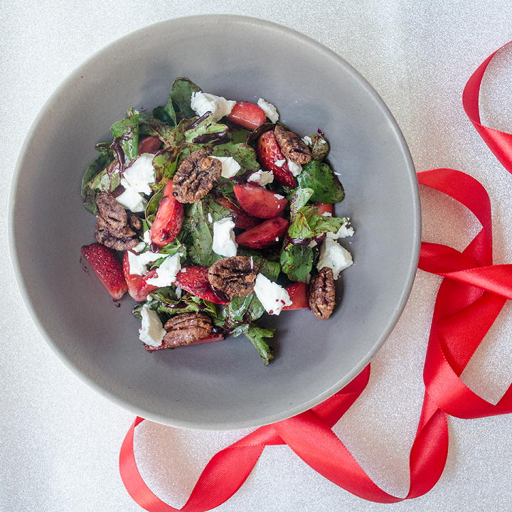 Strawberry and Arugula Salad