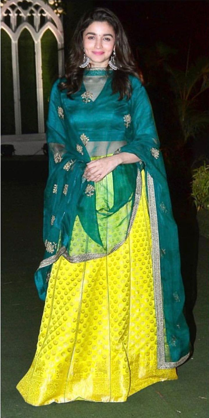 Celebrity Approved Green Festive Outfits For Navratri Day Six