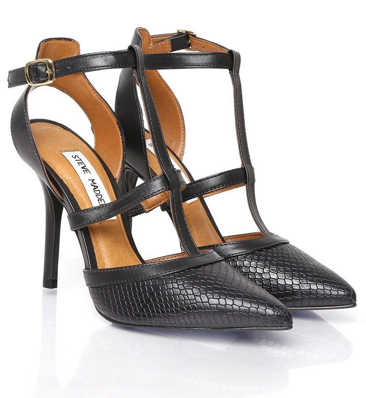 Black Heels | Image Source: www.myntra.com