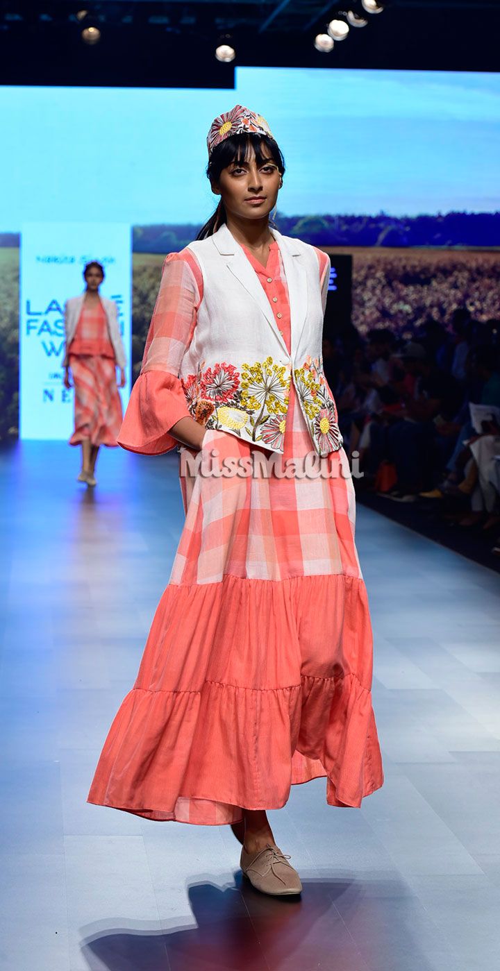 Nakita Singh at Lakme Fashion Week SR18