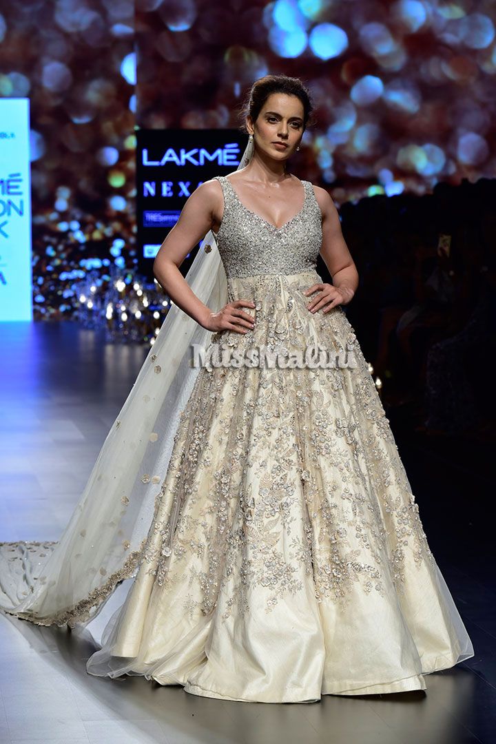 SHYAMAL & BHUMIKA at Lakme Fashion Week SR18