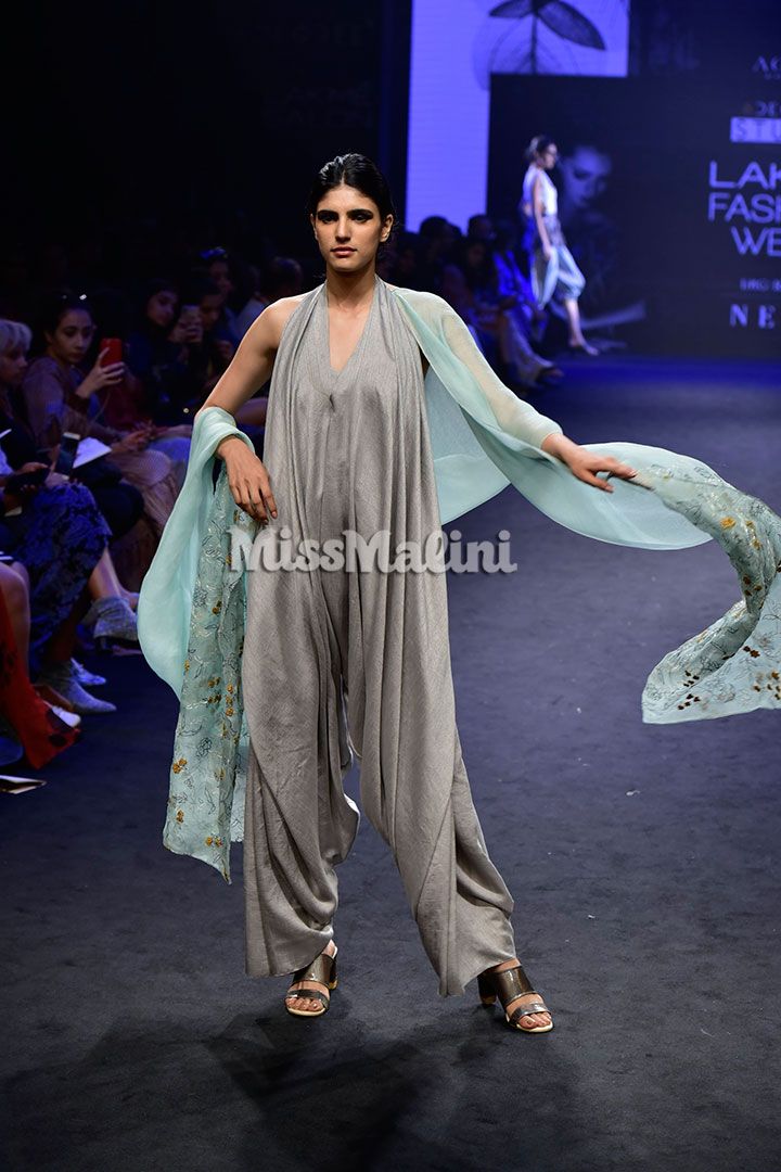 Agami By Neha Agarwal at Lakme Fashion Week SR18