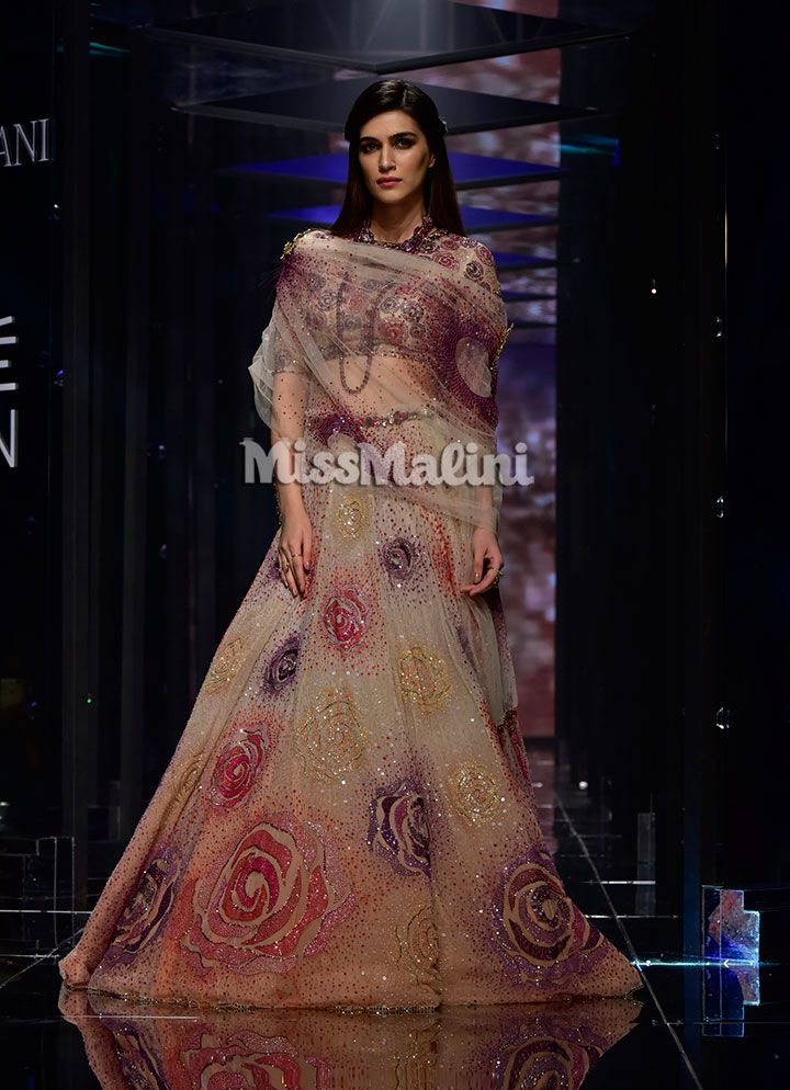 Tarun Tahiliani at Lakme Fashion Week SR18